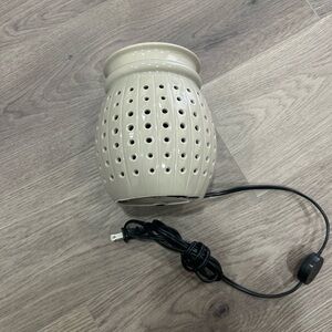 Cream Ceramic Electric Wax Warmer